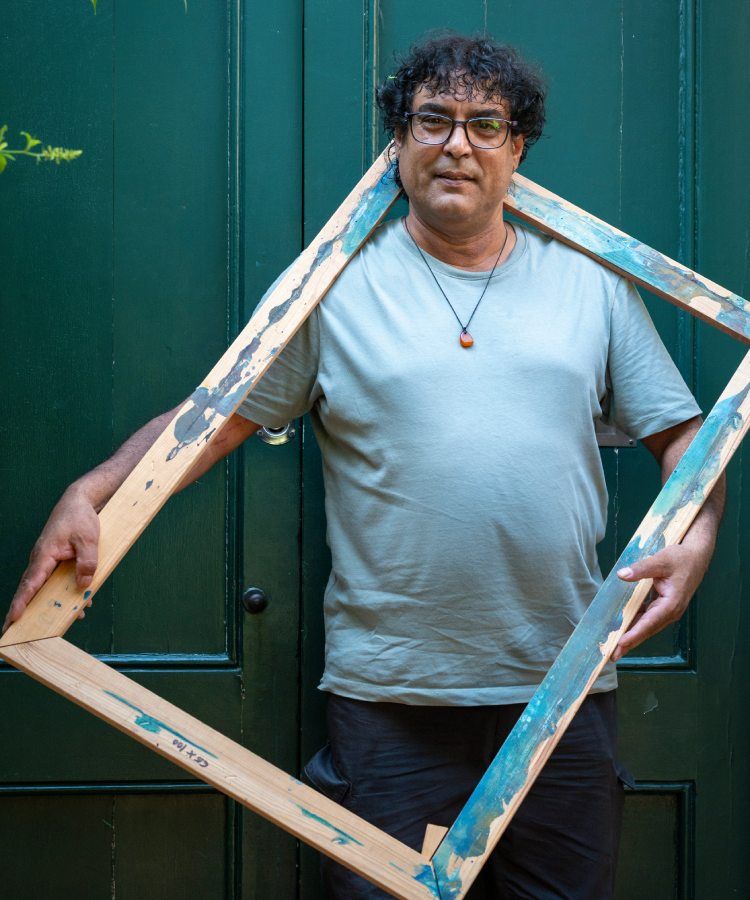 “The gypsy is looked at in a specific way,” says the painter. Photo: Joanna Chichelnitzky
