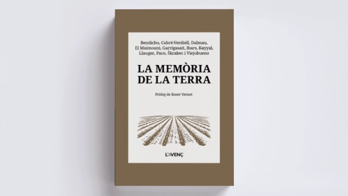 Cubierta de ‘La memoria de la Tierra’ de L'Avenç. Foto cedida