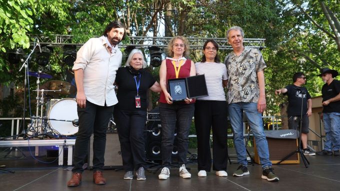 La Biblioteca Central Tecla Sala ha rebut el Premi Big Bill Broonzy 2026. Foto cedida
