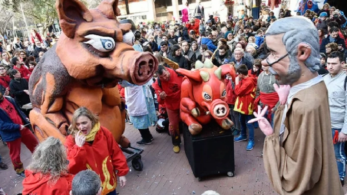 L’Espurna (al centre) és una bèstia popular de la ciutat. Foto: Ajuntament de Barcelona