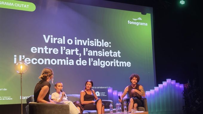Artists and music industry professionals have debated at Fonograma about the impact of algorithms, virality, and the pressure of social media on artistic creation. Photo courtesy[/caption]